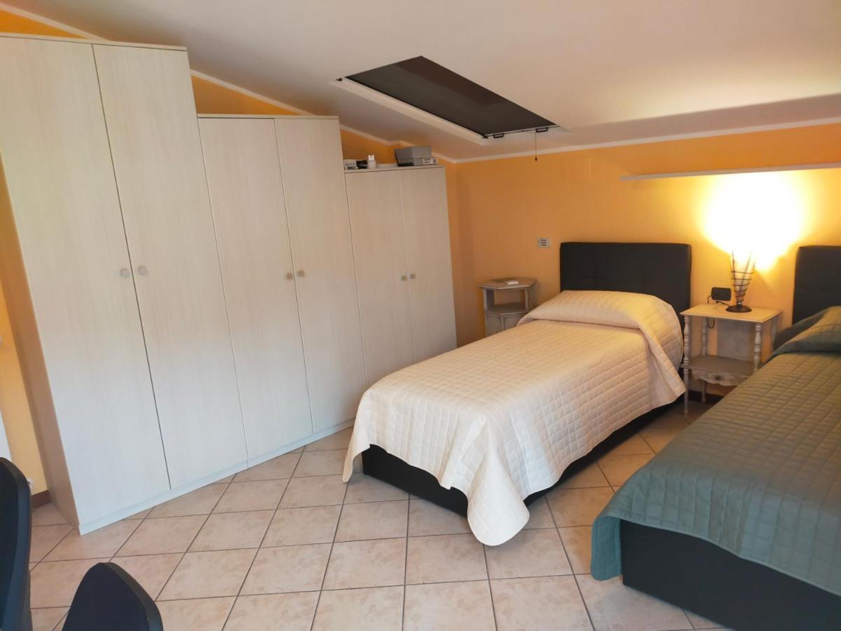 Appartamento Residenza Giulia E Marco Cesate Esterno foto